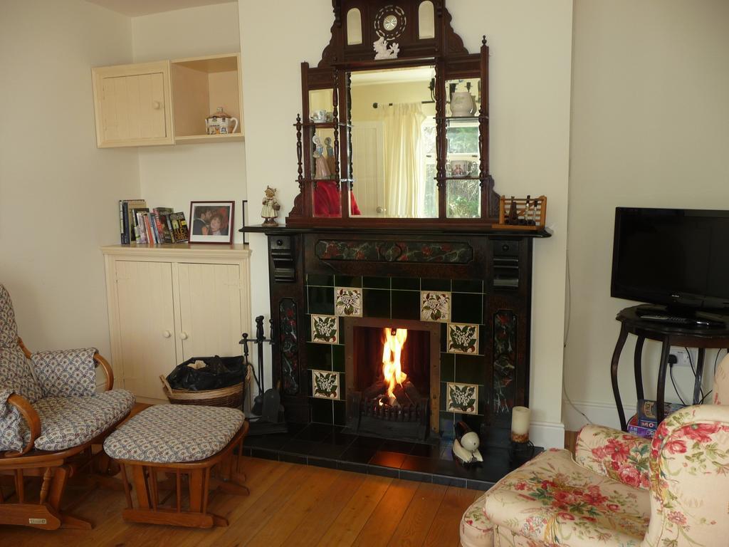 Hawthorn Cottage Гринкасл Номер фото