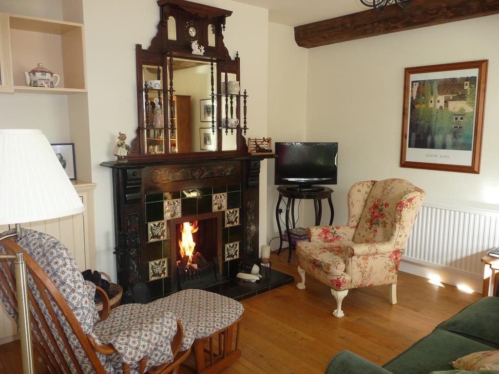 Hawthorn Cottage Гринкасл Номер фото