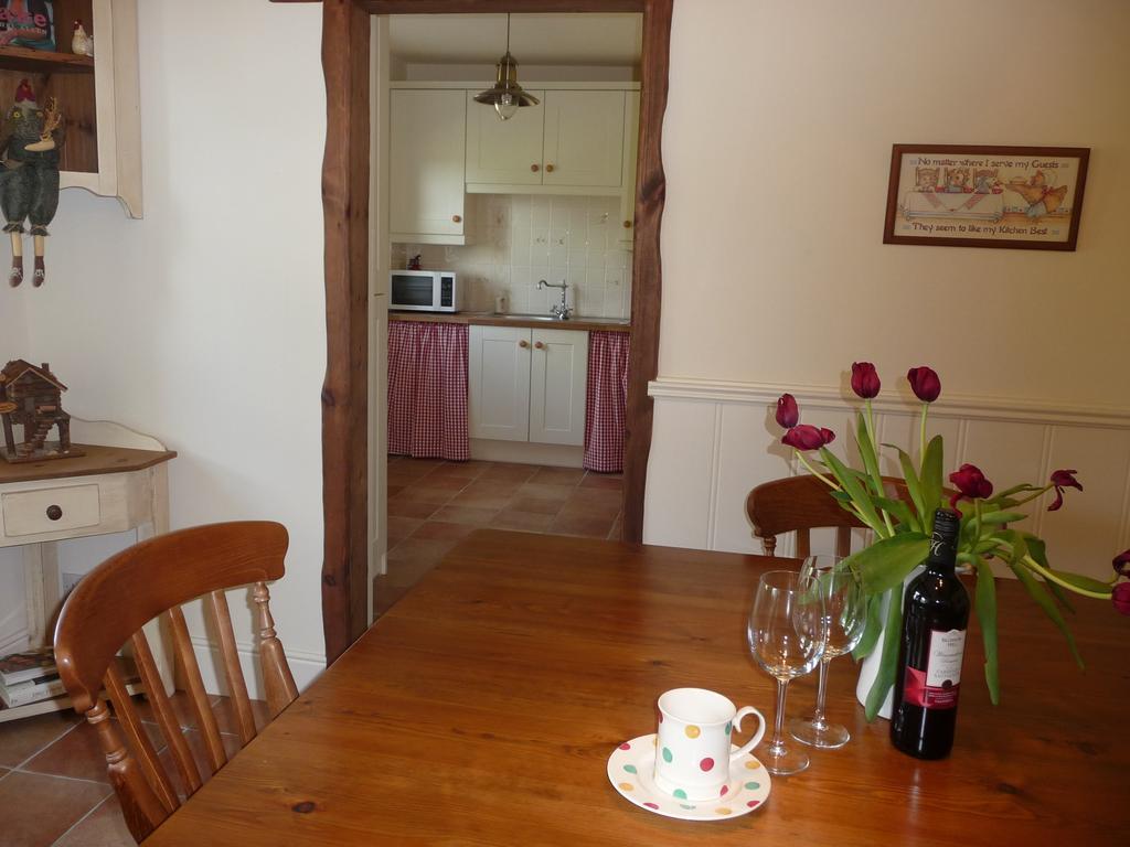 Hawthorn Cottage Гринкасл Номер фото